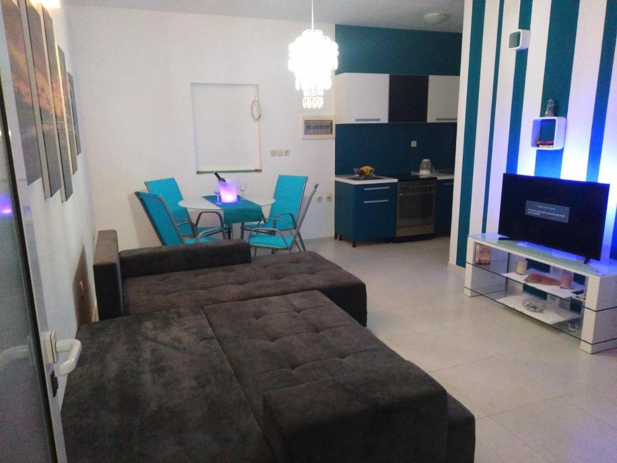 Apartment Tara ซูมาร์ติน ภายนอก รูปภาพ