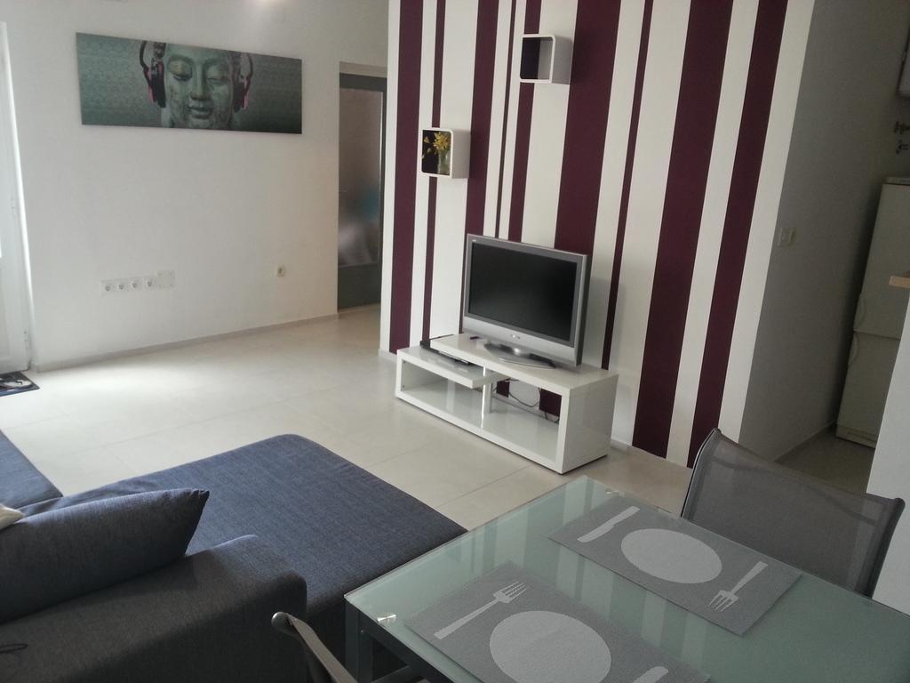 Apartment Tara ซูมาร์ติน ห้อง รูปภาพ